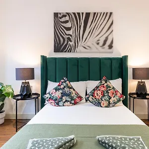 https://fashionable-brick-lane.brighton-hotels-england.com